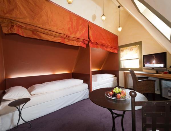 Hotel Laurentius Weikersheim Extérieur photo