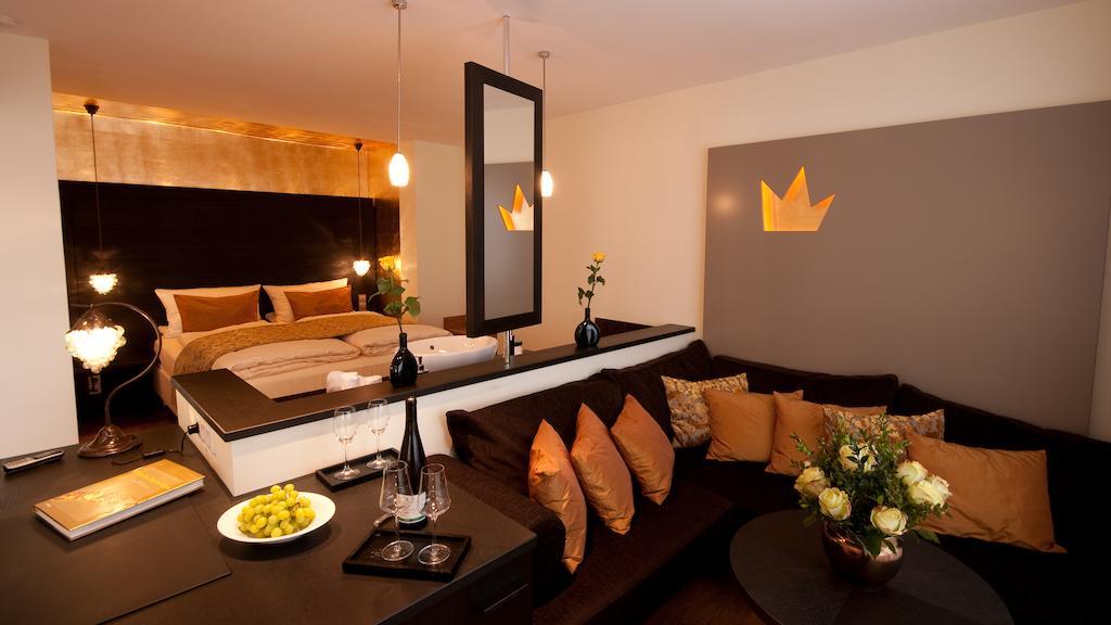Hotel Laurentius Weikersheim Extérieur photo