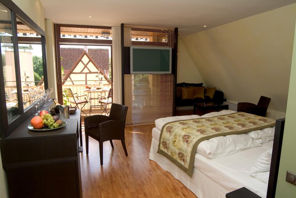 Hotel Laurentius Weikersheim Extérieur photo